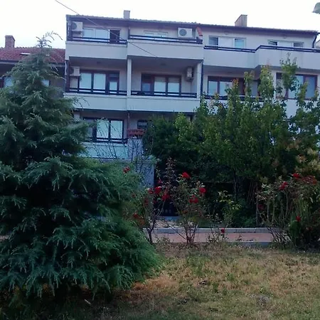 Family Vadjo Созопол